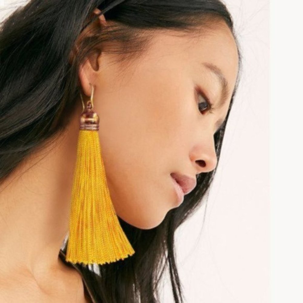 Long Silk Tassels Yellow Gold Dangling Earrings